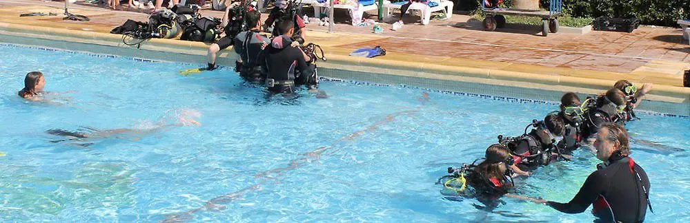 Complejo Turistico Los Escullos San Jose Resort